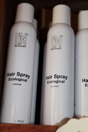 Ja, det finns faktiskt ekologisk hårspray.